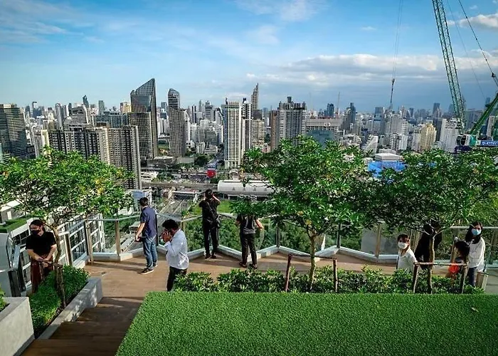 Life Asoke Rama 9 Apartment Bangkok